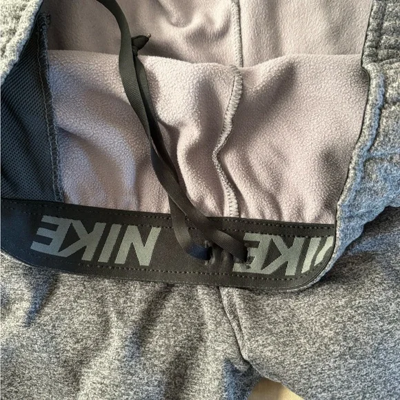 Nike Men’s Dri Fit Sweat Pants in size 3XL - Picture 3 of 3